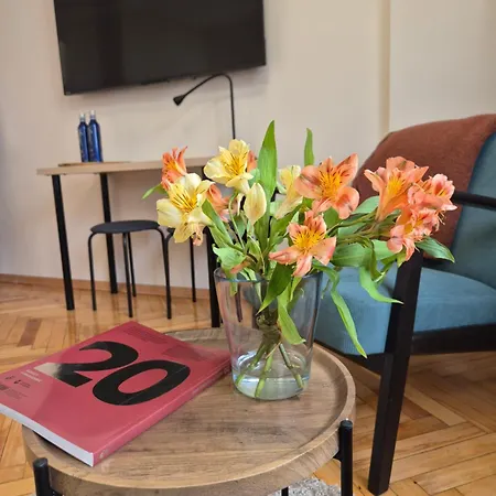 Smart 5 Min Walk To Station Zlote Tarasy *