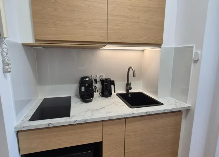 Smart 5 Min Walk To Station Zlote Tarasy