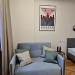 Smart 5 Min Walk To Station Zlote Tarasy